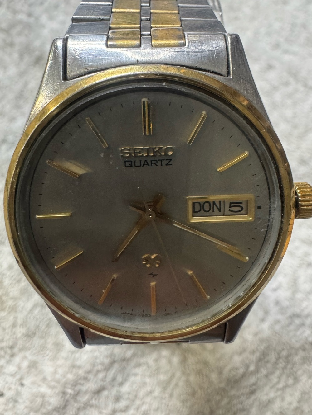 Seiko Two-Tone Gold and Silver Men's Quartz Watch